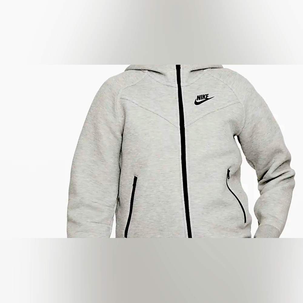 womens nike tech suit